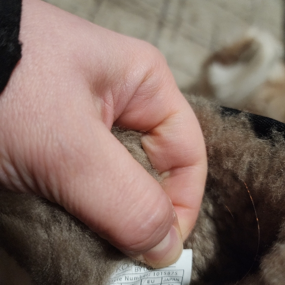 Koolaburra by Ugg - Picture 3 of 6